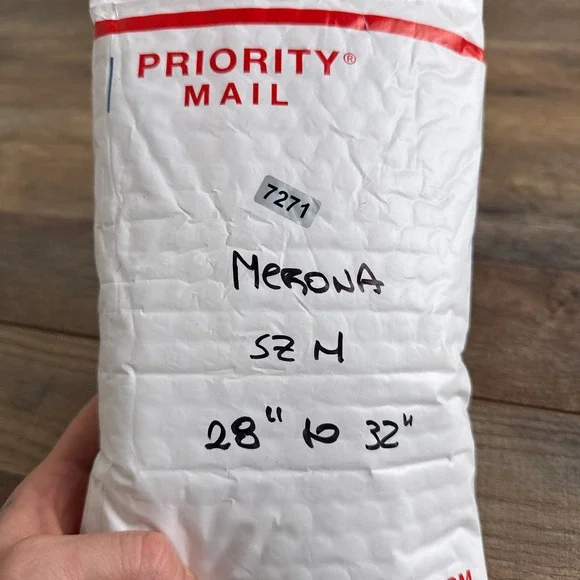 Vintage Western Leather Belt Brass Oval Buckle Black Womens Medium USA Made - Picture 7 of 7